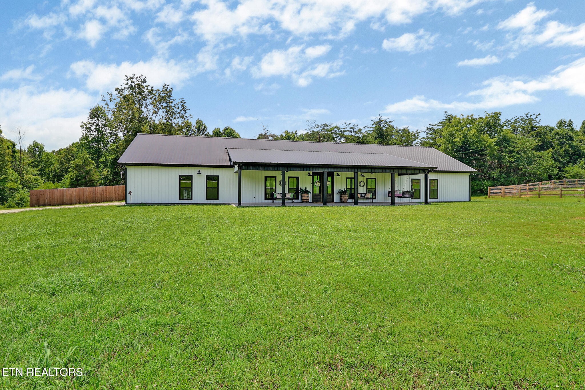 2175 Kirk Davidson Road Byrdstown, TN 38549 - Photo 4 of 41
