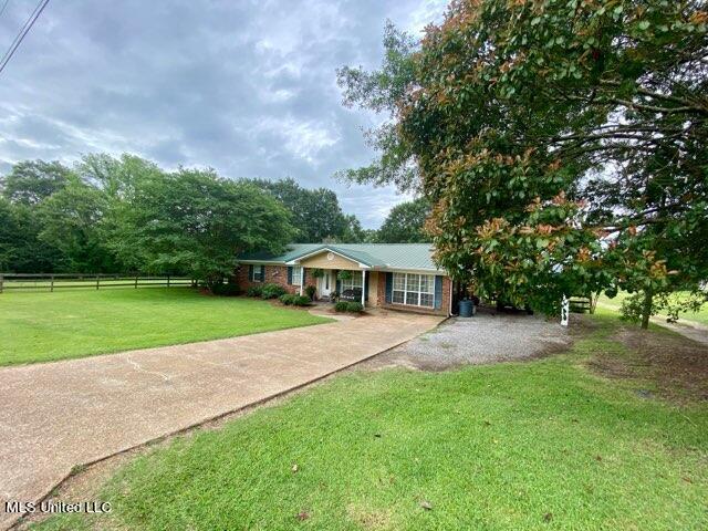 75 Lynn Street Sebastopol, MS 39189 - Photo 3 of 24 FullSizeR_1