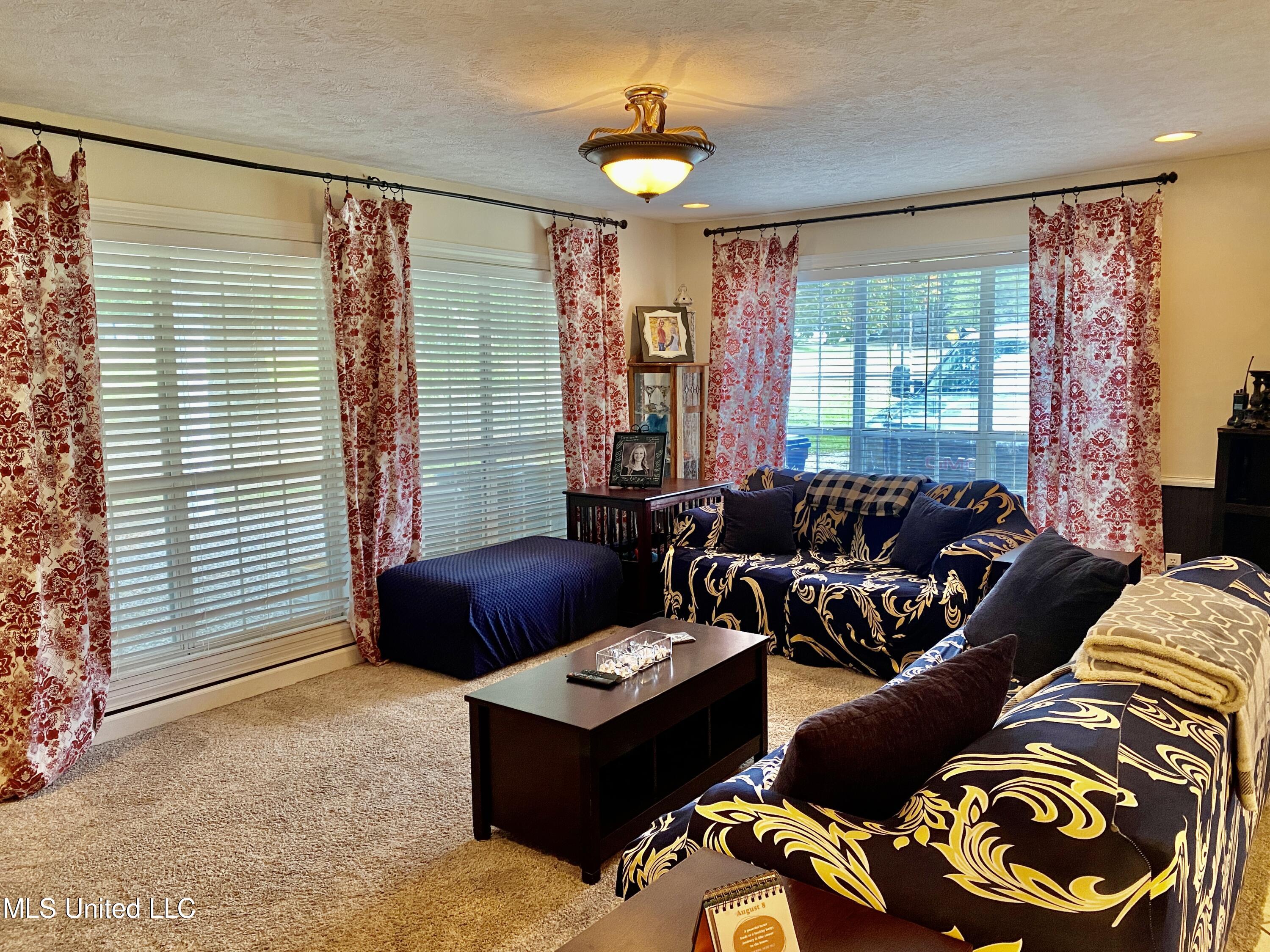 75 Lynn Street Sebastopol, MS 39189 - Photo 10 of 24 IMG_3567