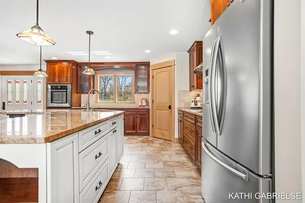 $1,975,000 | 18886 Greenwood Court, Spring Lake, MI 49456
