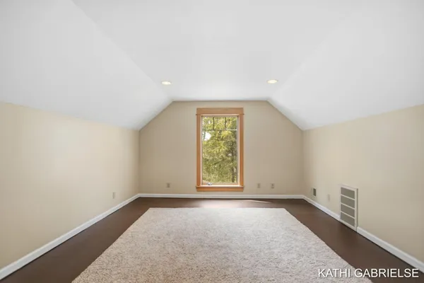 $1,975,000 | 18886 Greenwood Court, Spring Lake, MI 49456