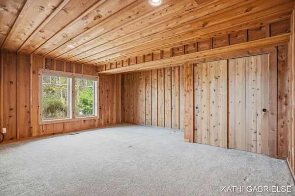 $1,975,000 | 18886 Greenwood Court, Spring Lake, MI 49456