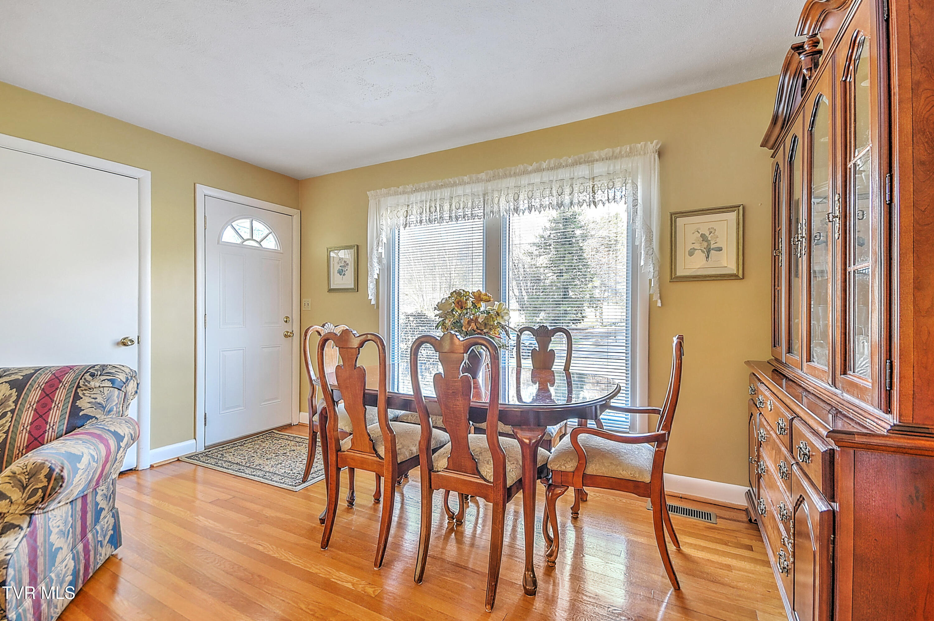 104 Houston Street Bristol, TN 37620 - Photo 10 of 44 104 Houston St DK-8