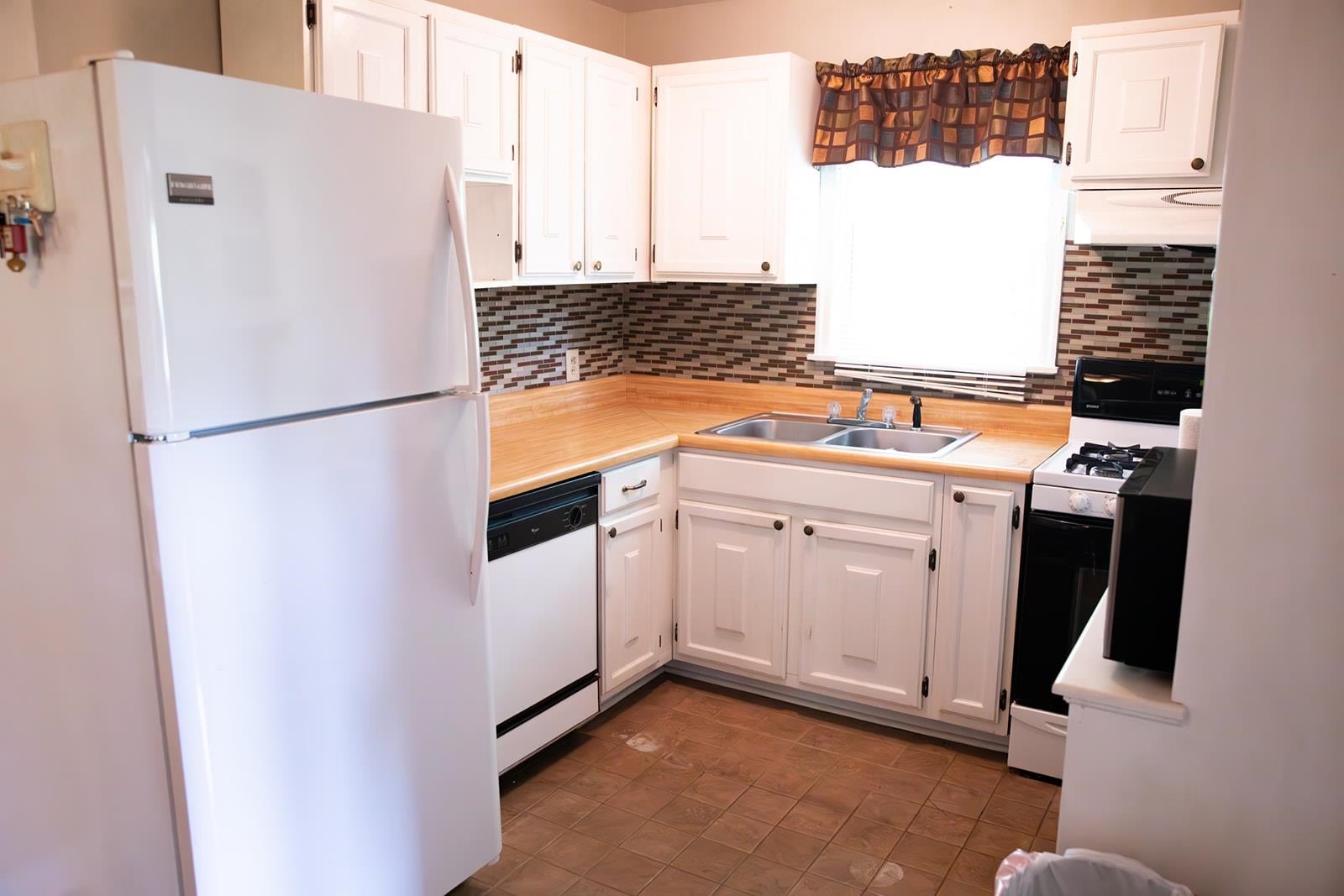 6739 Dudley Ferry Road Radford, VA 24141 - Photo 25 of 60 Gallery Image 25