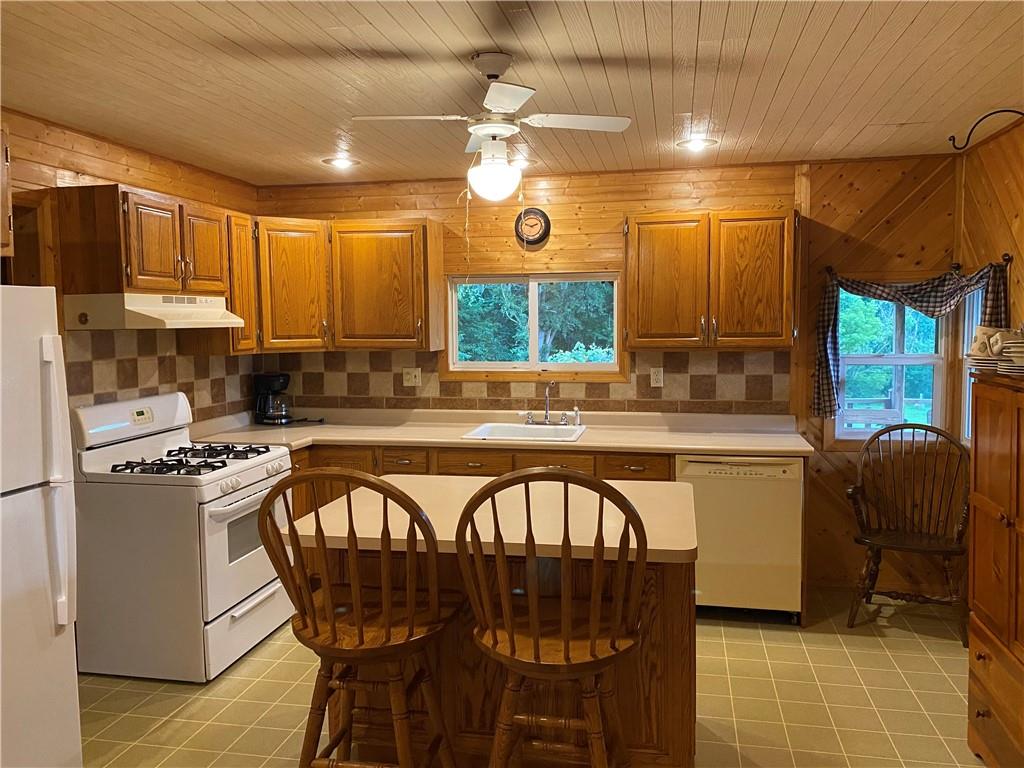 122 Hoy Street Rices Landing, PA 15357 - Photo 11 of 41
