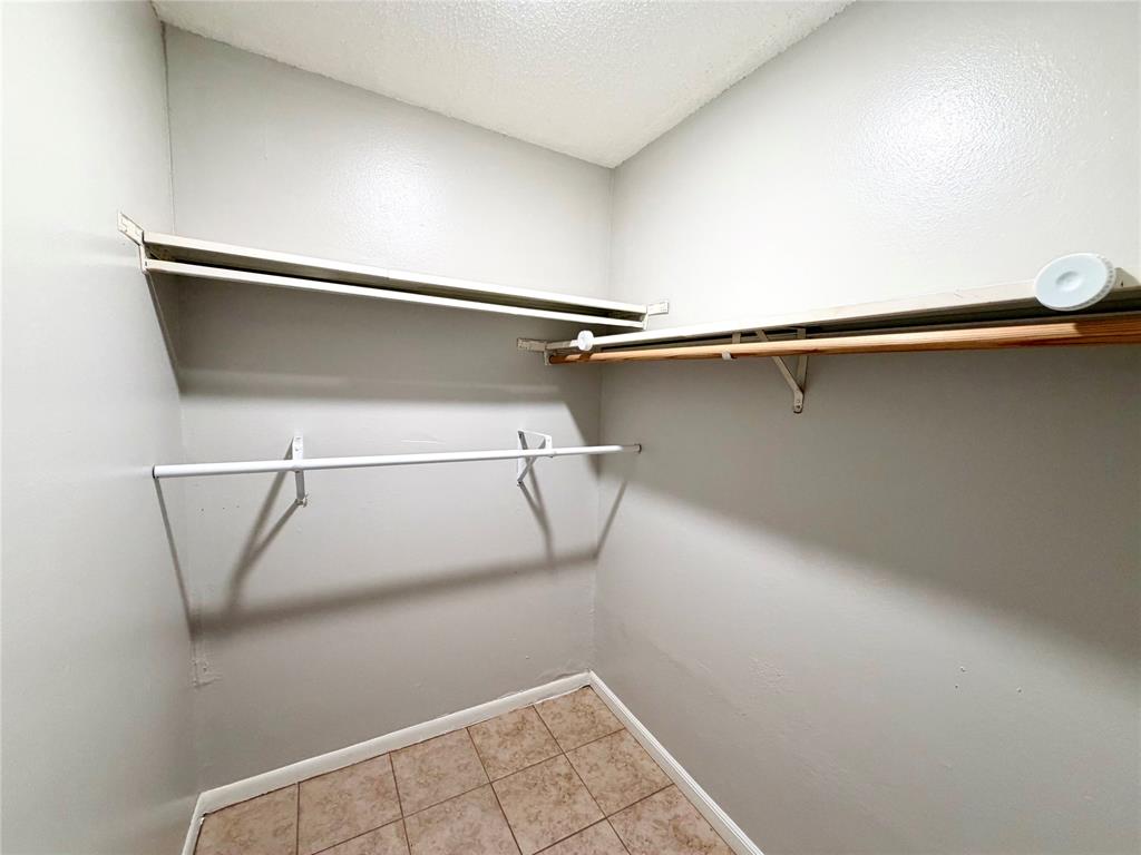 2810 Stewart Drive Waco, TX 76708 - Photo 11 of 13