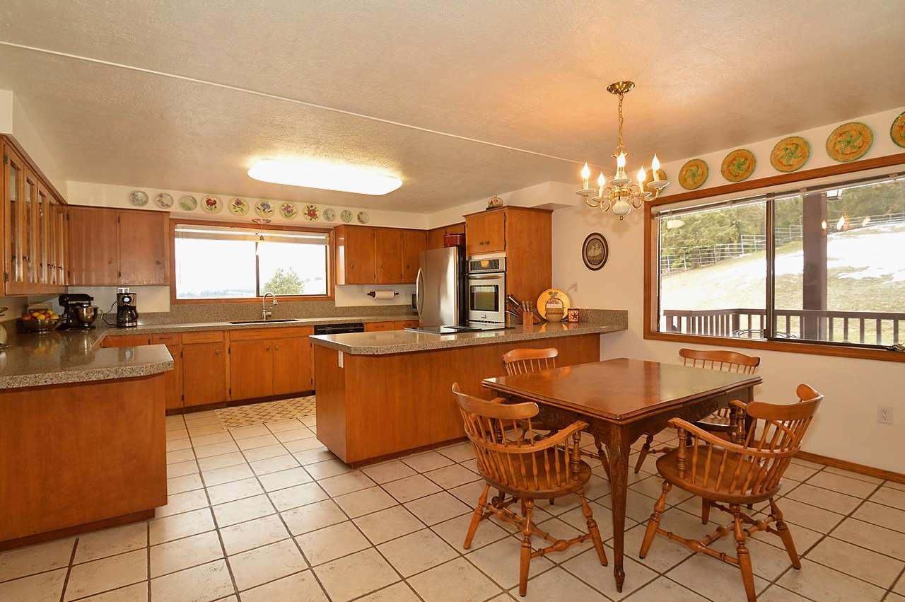 573 Old Dominion Road Colville, WA 99114 - Photo 13 of 20
