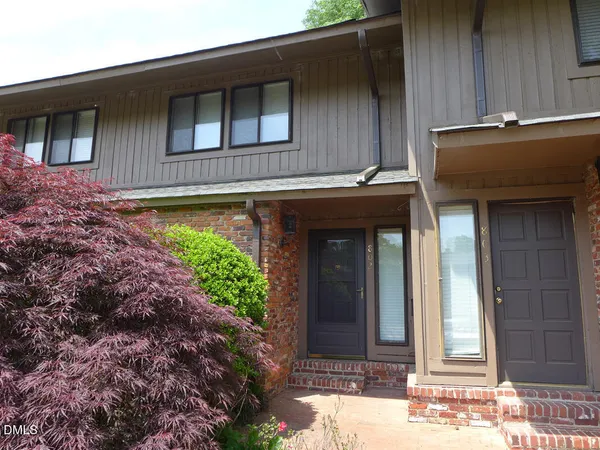 $1,650 | 802 Oak Tree Drive, Chapel Hill, NC 27517