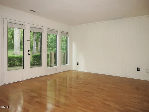 $1,650 | 802 Oak Tree Drive, Chapel Hill, NC 27517