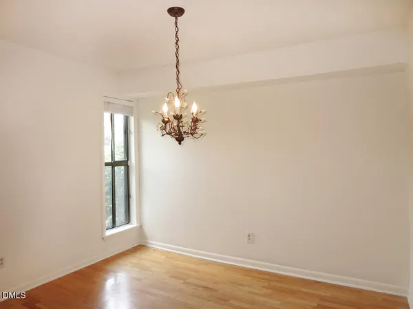 $1,650 | 802 Oak Tree Drive, Chapel Hill, NC 27517