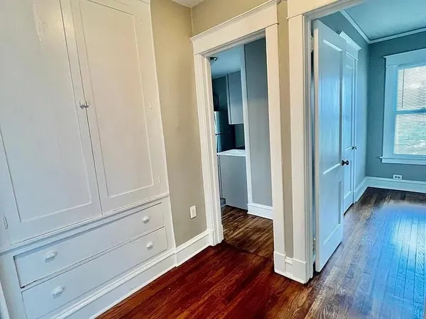 $395,000 | 37 East 32nd Street, Kansas City, MO 64111