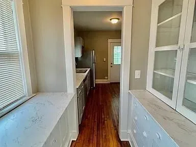 $395,000 | 37 East 32nd Street, Kansas City, MO 64111