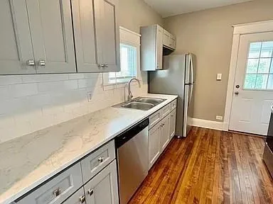$395,000 | 37 East 32nd Street, Kansas City, MO 64111