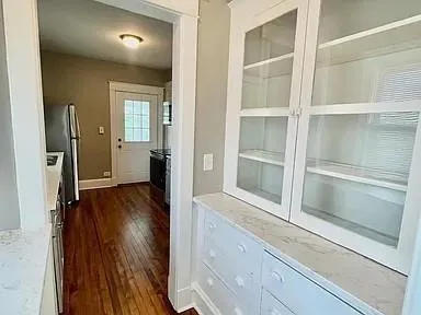 $395,000 | 37 East 32nd Street, Kansas City, MO 64111