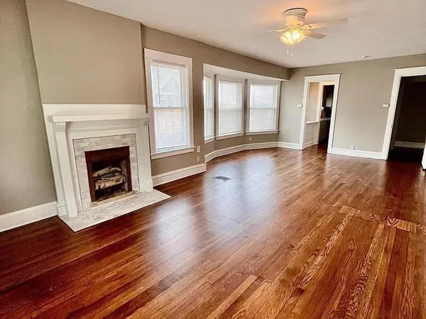 $395,000 | 37 East 32nd Street, Kansas City, MO 64111