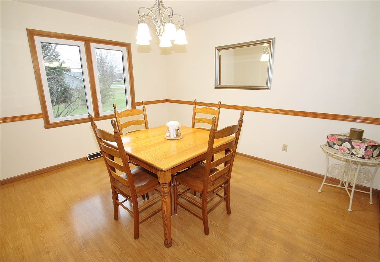6603 Prairie Flower Roscoe, IL 61073 - Photo 3 of 25 Gallery Image 3