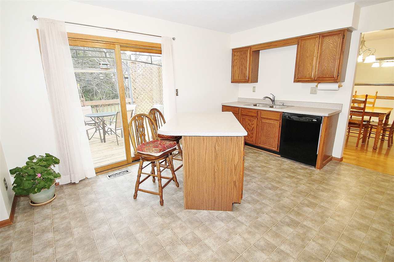 6603 Prairie Flower Roscoe, IL 61073 - Photo 5 of 25 Gallery Image 5
