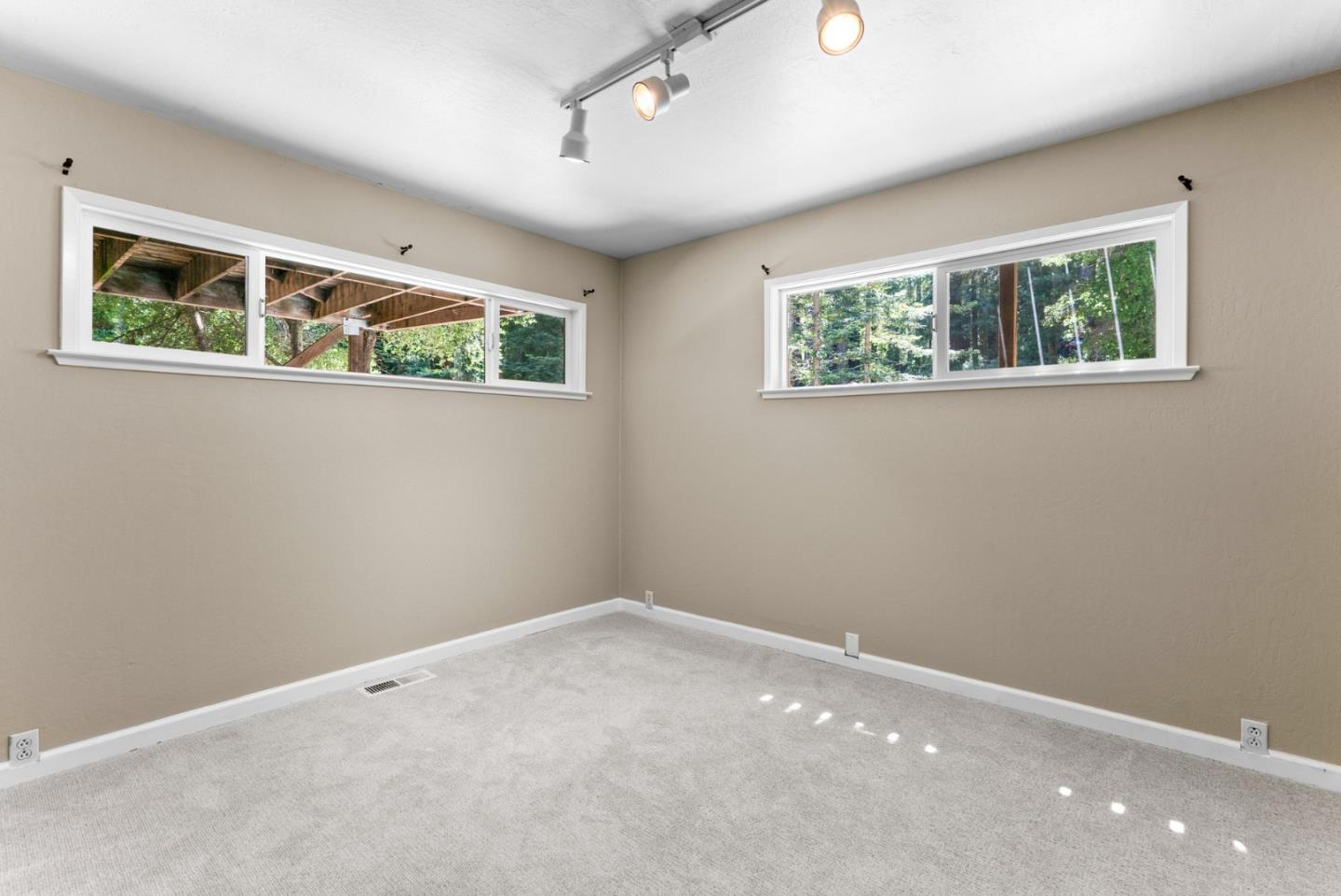 911 Valley View Road Ben Lomond, CA 95005 - Photo 61 of 70 Gallery Image 61