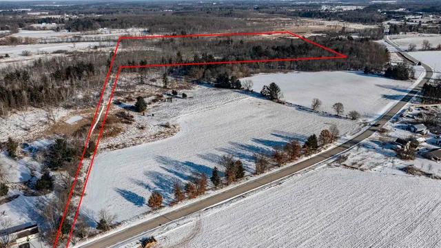 $225,000 | County Road, Waupaca, WI 54981
