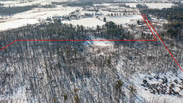 $225,000 | County Road, Waupaca, WI 54981