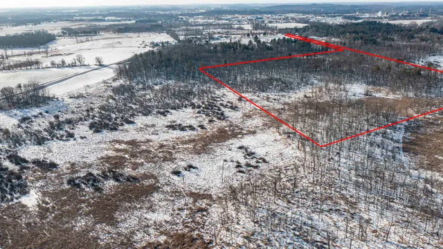 $225,000 | County Road, Waupaca, WI 54981