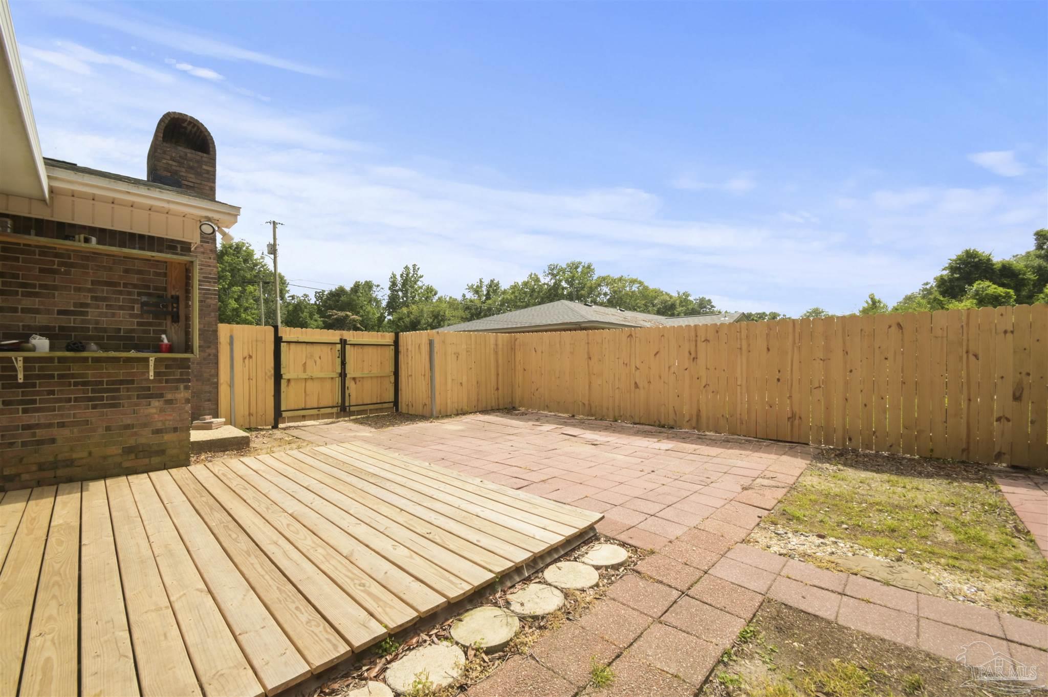 4152 Charles Circle Pace, FL 32571 - Photo 19 of 24 Gallery Image 19