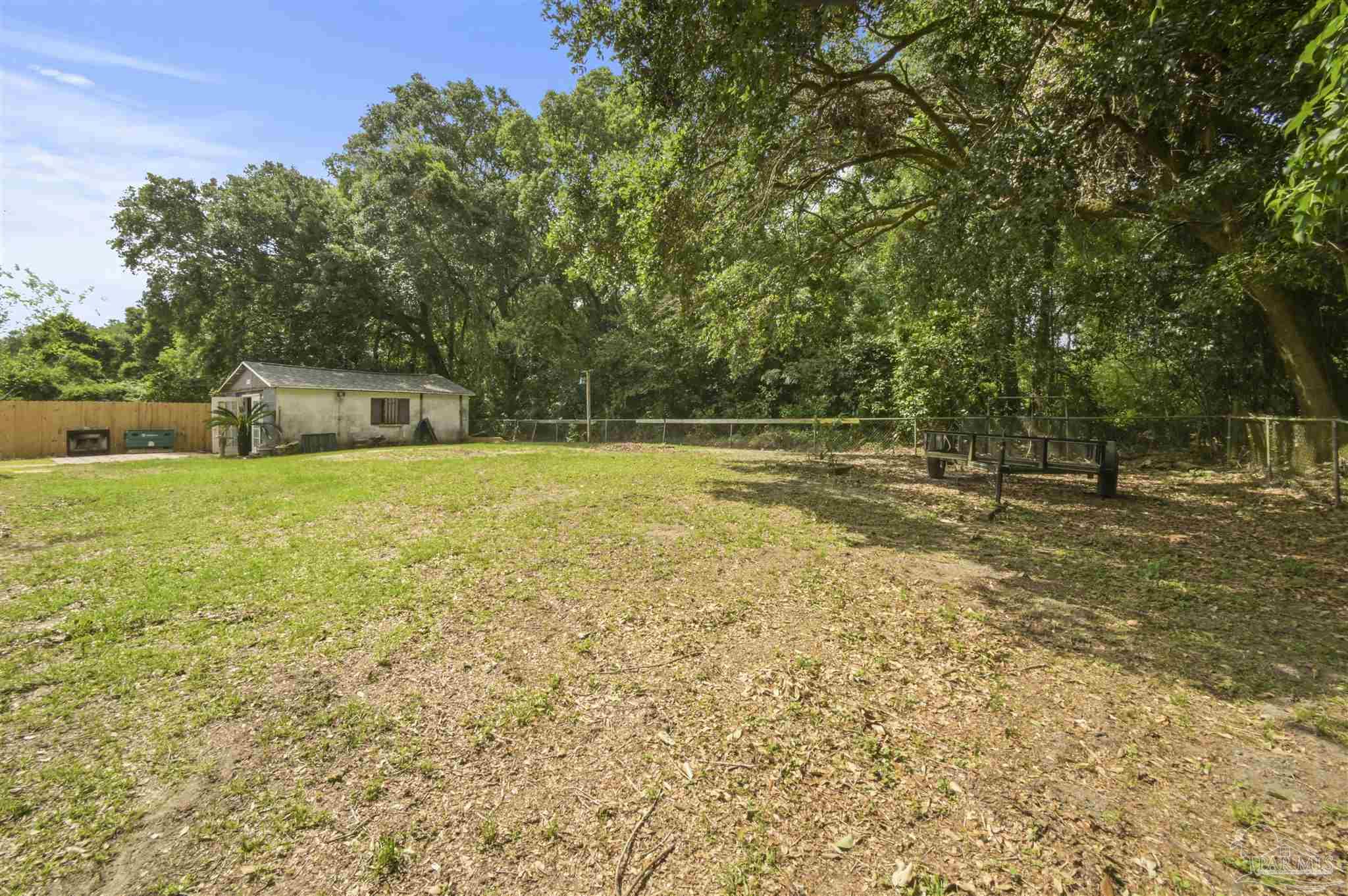 4152 Charles Circle Pace, FL 32571 - Photo 23 of 24 Gallery Image 23