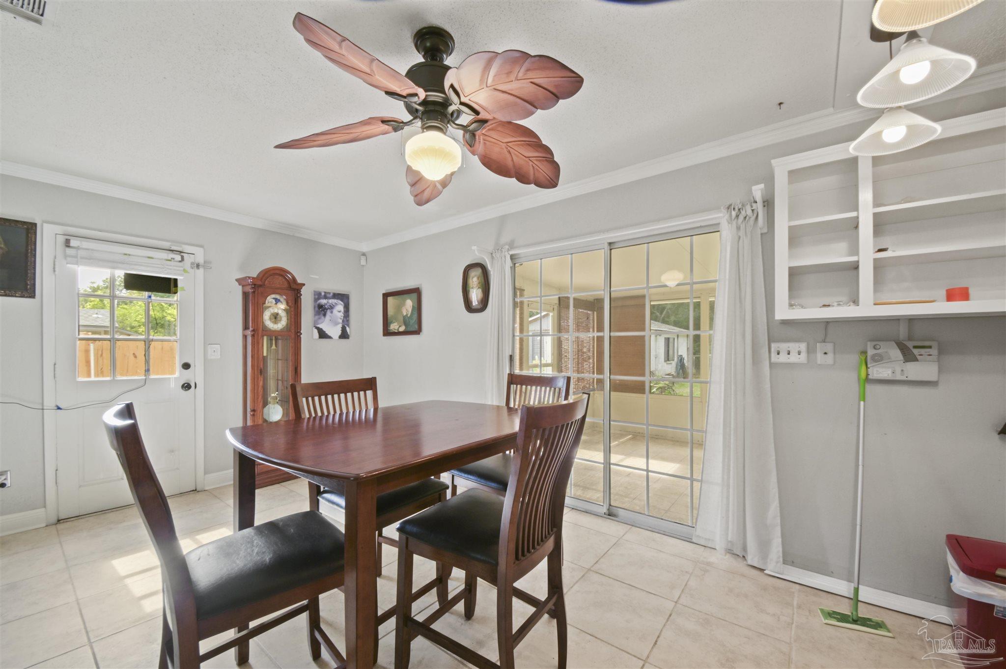 4152 Charles Circle Pace, FL 32571 - Photo 6 of 24 Gallery Image 6