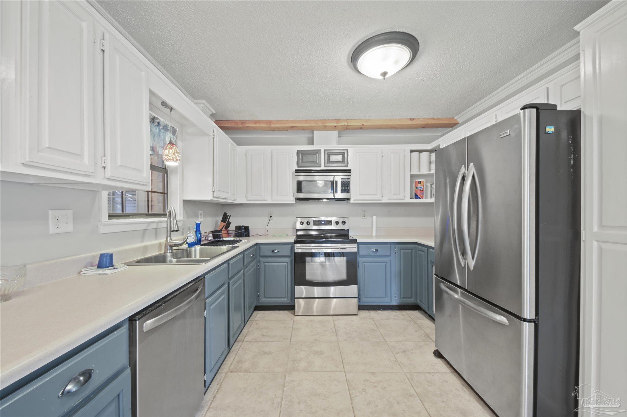 4152 Charles Circle Pace, FL 32571 - Photo 8 of 24 Gallery Image 8