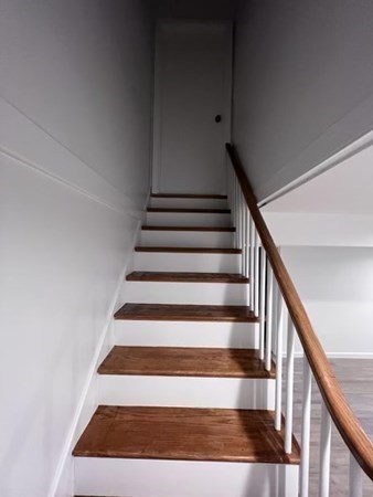 4 Sunset Drive Walpole, MA 02081 - Photo 32 of 37 a view of entryway