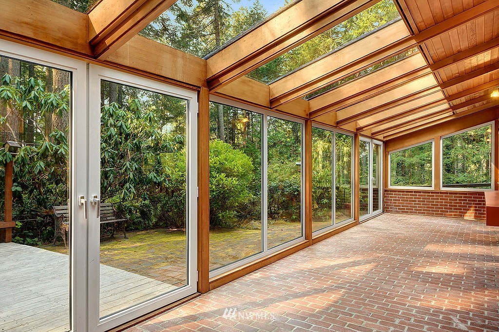 16730 Seminole Road Northeast Poulsbo, WA 98370 - Photo 8 of 18 Gallery Image 8