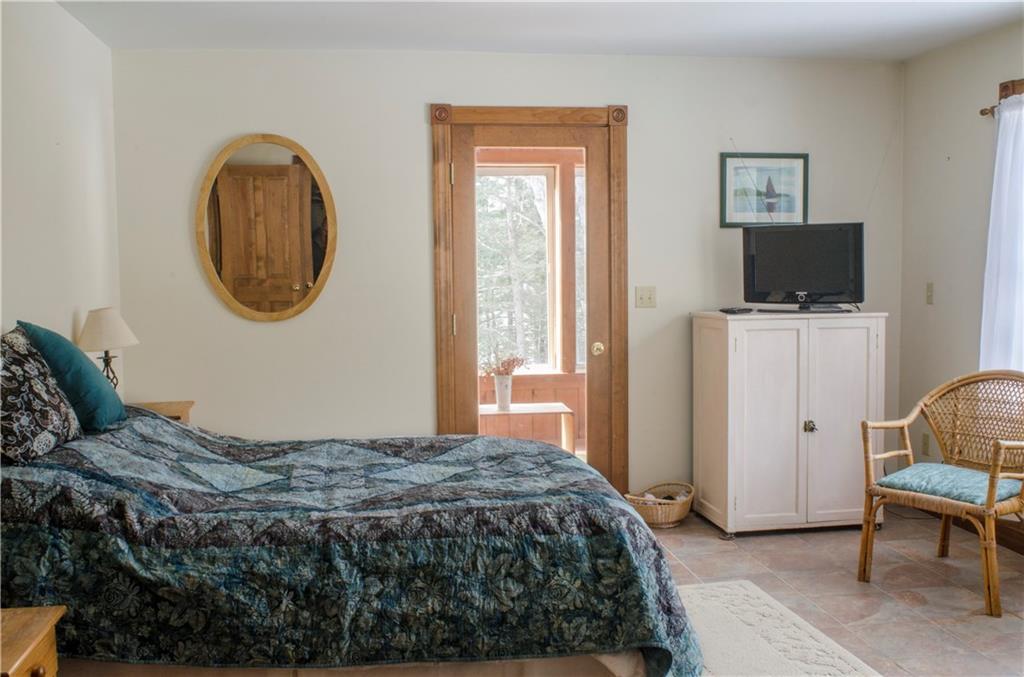 242 Middle Road Woolwich, ME 04579 - Photo 18 of 32 First floor master bedroom with en...
