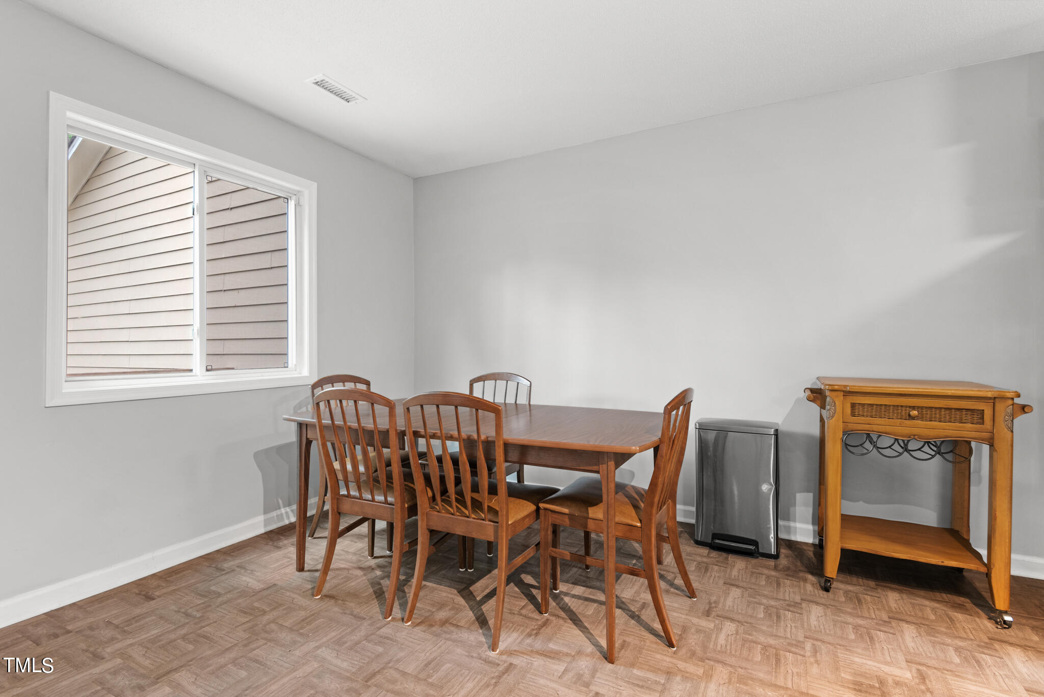 3307 Comstock Road Raleigh, NC 27604 - Photo 12 of 27 DSC_0172