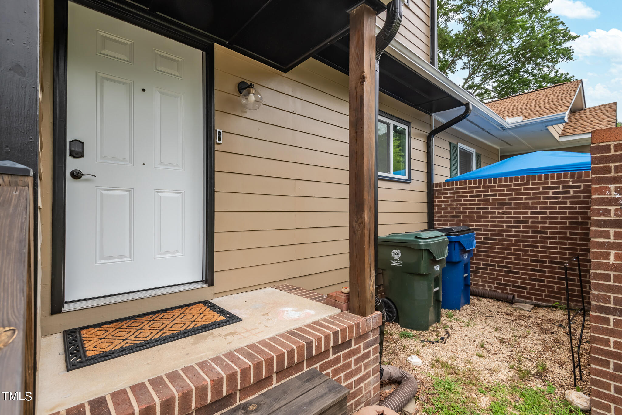 3307 Comstock Road Raleigh, NC 27604 - Photo 3 of 27 DSC_0028-HDR