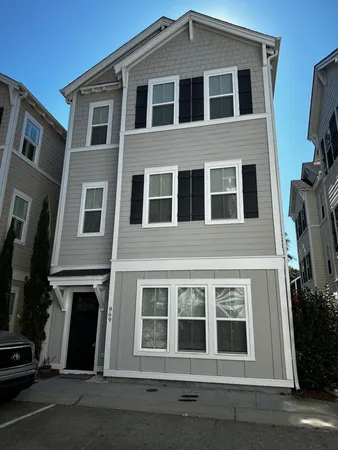 $5,300 | 969 Warrick Oaks Ln Mount, Mount Pleasant, SC 29464