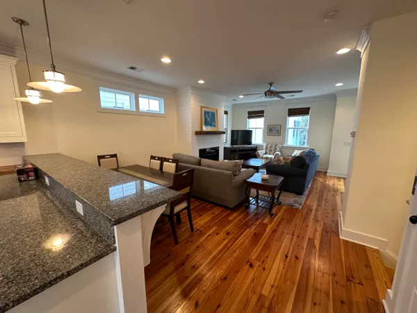 $5,300 | 969 Warrick Oaks Ln Mount, Mount Pleasant, SC 29464