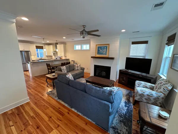 $5,300 | 969 Warrick Oaks Ln Mount, Mount Pleasant, SC 29464