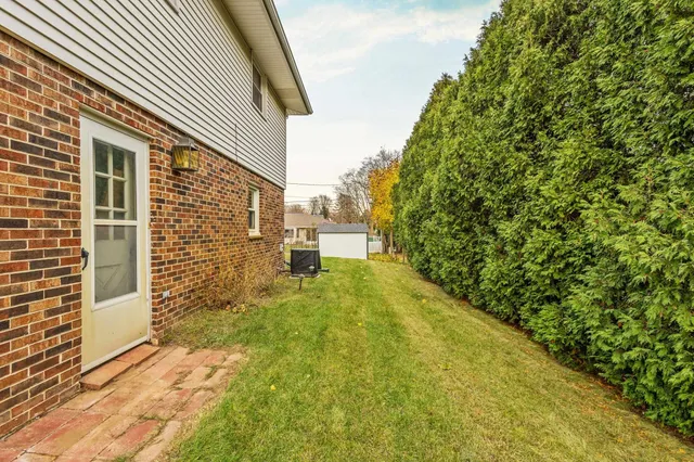 $399,900 | 4419 South 16th Street, Sheboygan, WI 53081