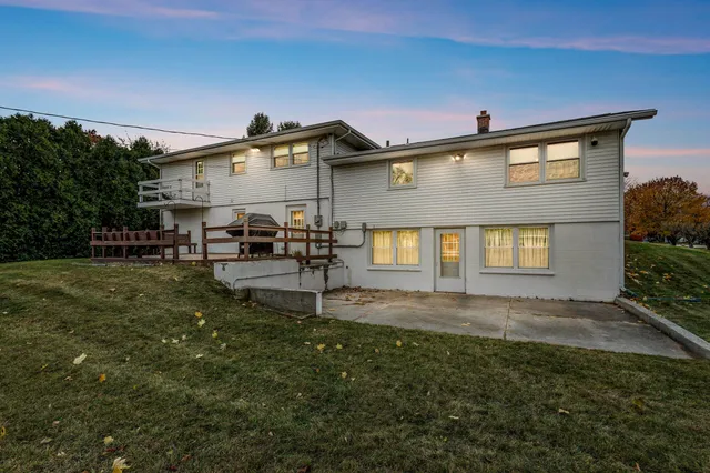 $399,900 | 4419 South 16th Street, Sheboygan, WI 53081