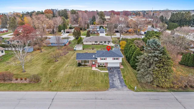 $399,900 | 4419 South 16th Street, Sheboygan, WI 53081