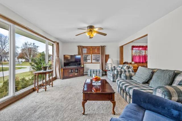 $399,900 | 4419 South 16th Street, Sheboygan, WI 53081