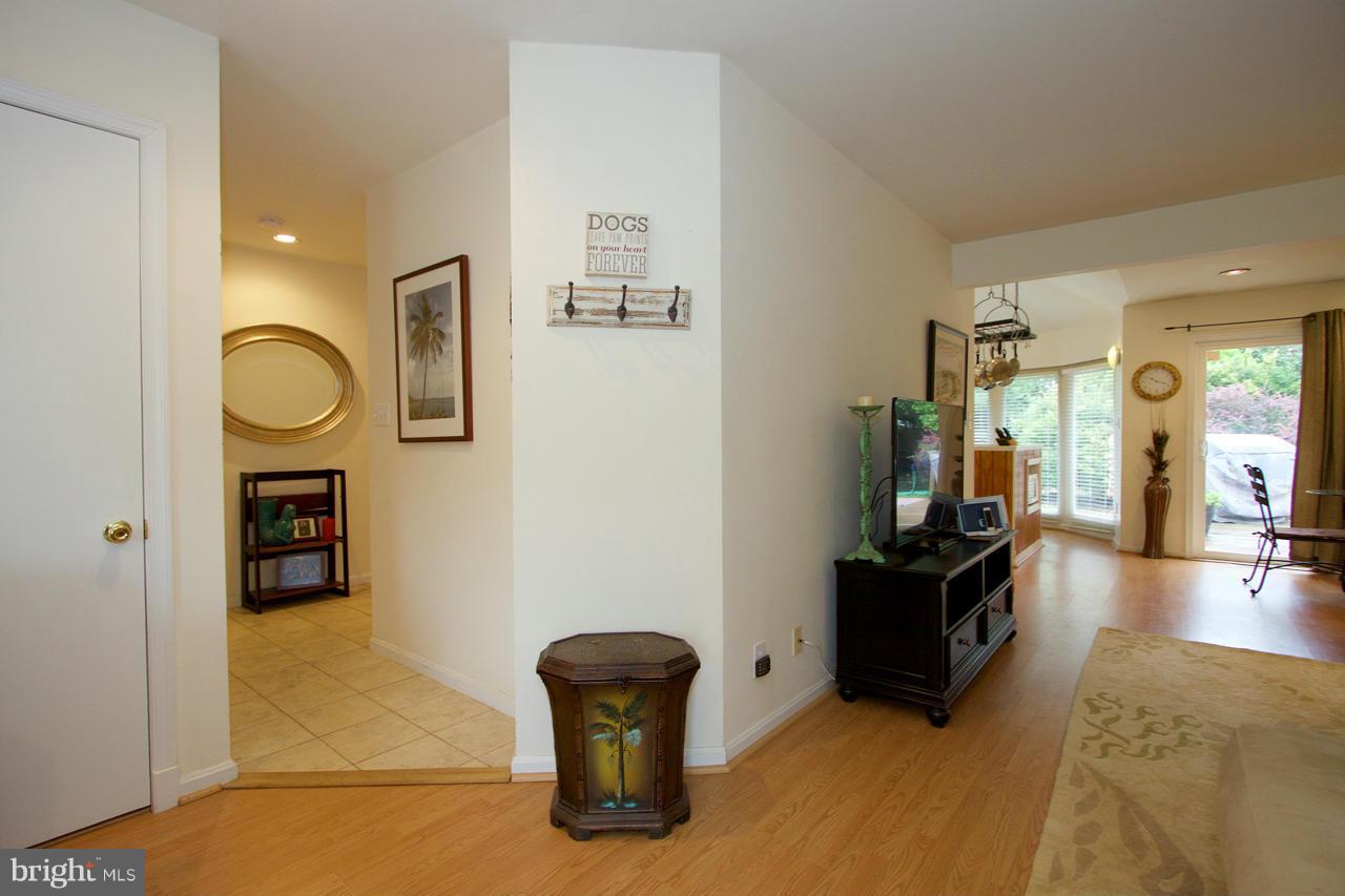 19 Edgemoor Road Lutherville-Timonium, MD 21093 - Photo 15 of 30 Interior (General)