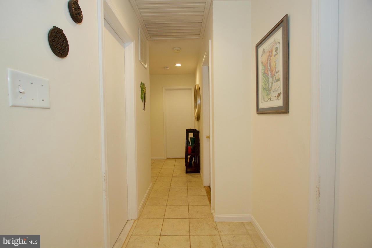 19 Edgemoor Road Lutherville-Timonium, MD 21093 - Photo 16 of 30 Interior (General)