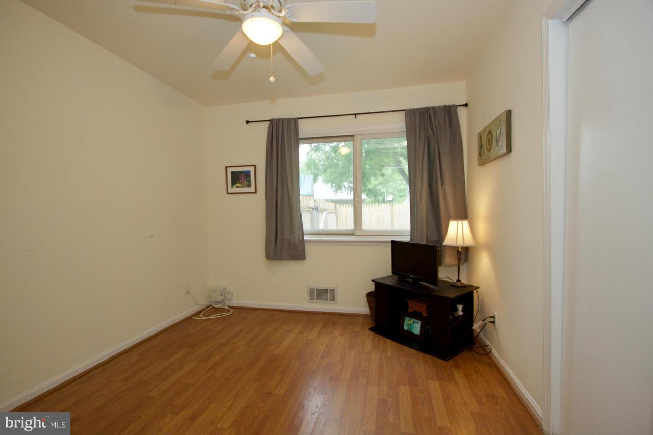 19 Edgemoor Road Lutherville-Timonium, MD 21093 - Photo 17 of 30 Bedroom