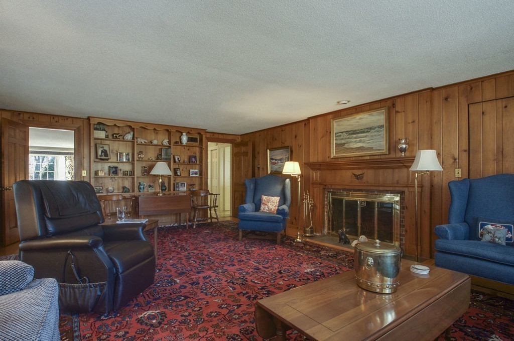 294 Ellington Road Longmeadow, MA 01106 - Photo 19 of 30 Gallery Image 19