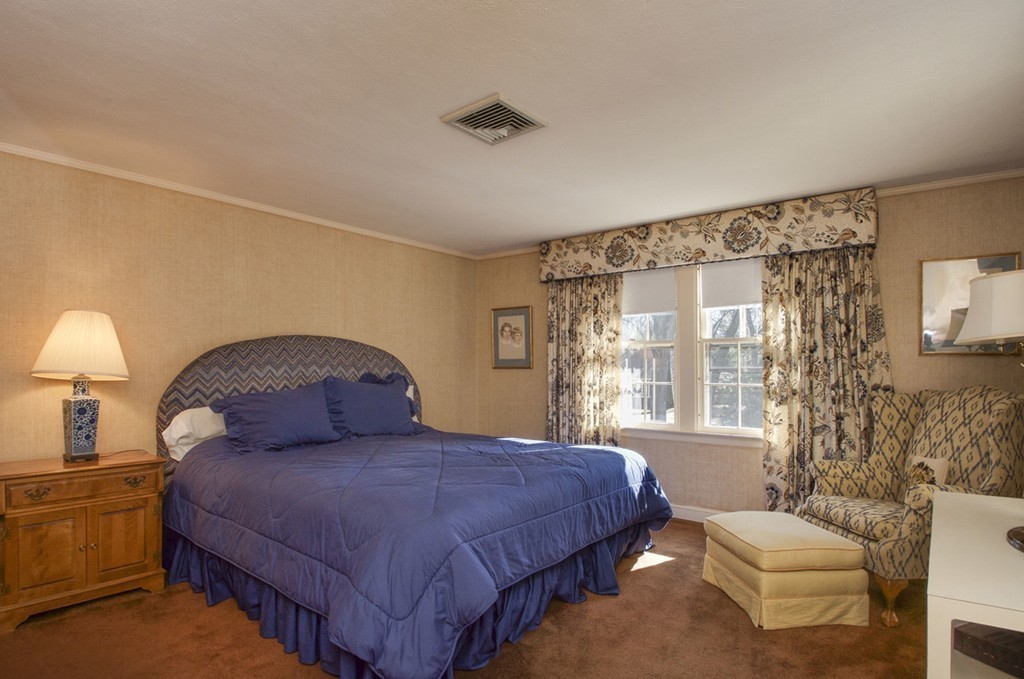 294 Ellington Road Longmeadow, MA 01106 - Photo 24 of 30 Gallery Image 24