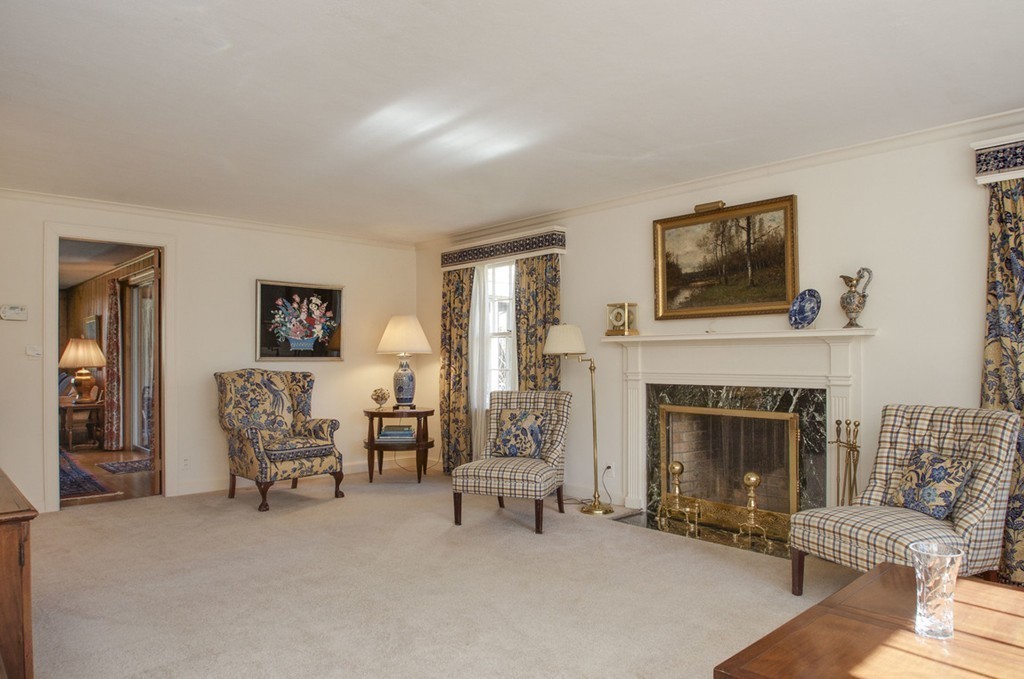 294 Ellington Road Longmeadow, MA 01106 - Photo 8 of 30 Gallery Image 8
