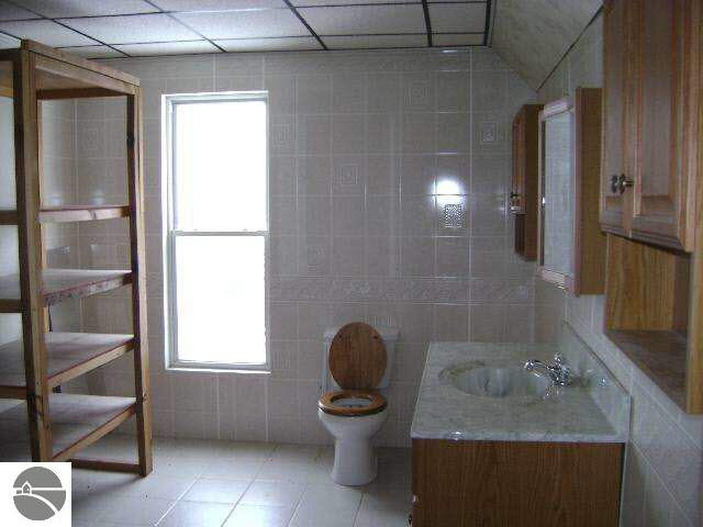 6821 Carpenter Road Whittemore, MI 48770 - Photo 17 of 20 1752467-16.JPG