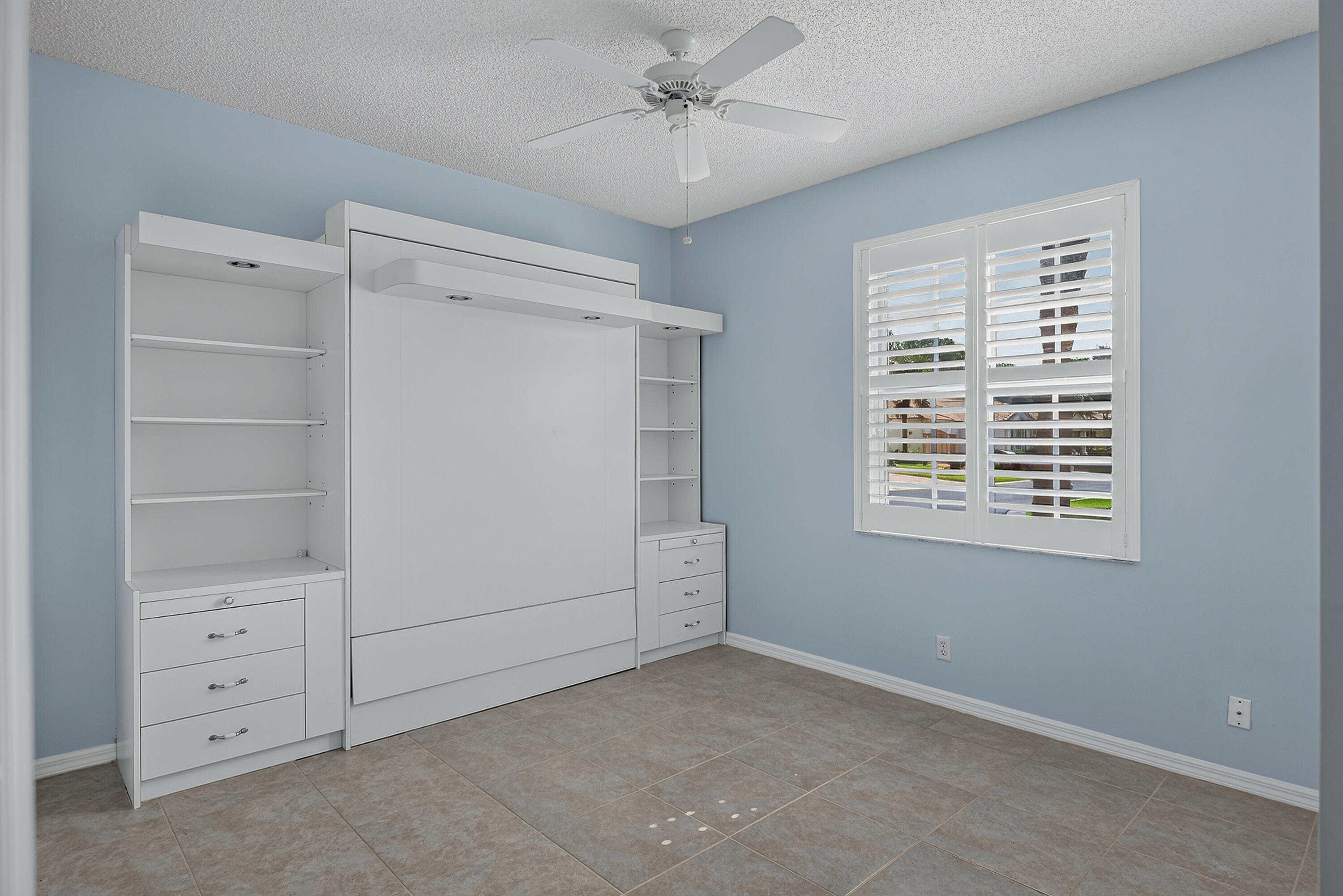 15191 Ixora Road Delray Beach, FL 33484 - Photo 15 of 25 15191 Ixora Rd_Jody Coltogirone_32