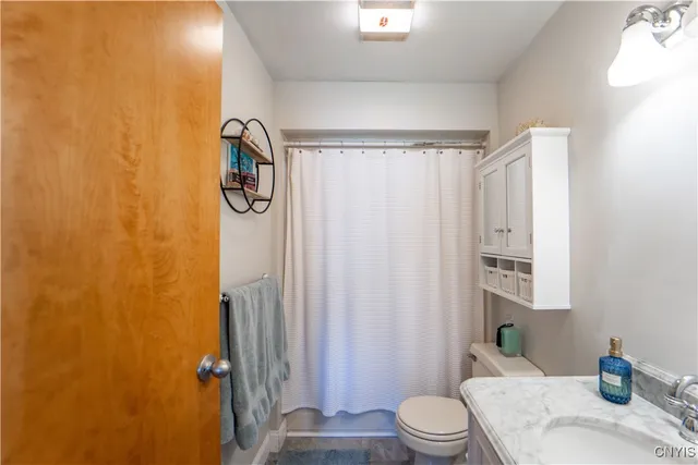 $639,900 | 139 Riverview Road, Schoharie, NY 12157